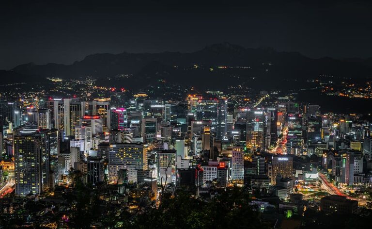 cityscape-seoul-korea-namsan